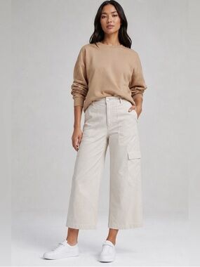 Lululemon Light Utilitech Cargo Pocket High-Rise Pant